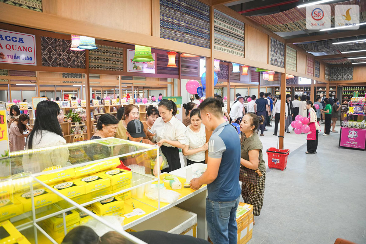ben trong vincom vinhomes ocean park